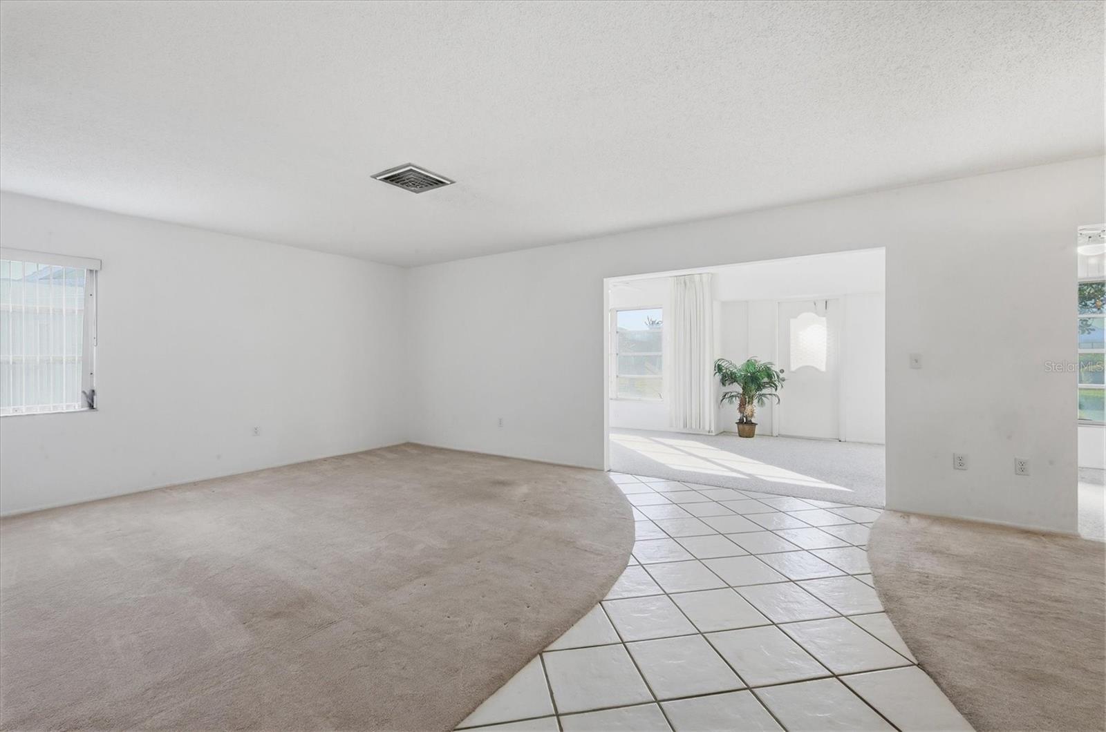 VILLAGE GREEN OF BRADENTON SEC 4 - Residential