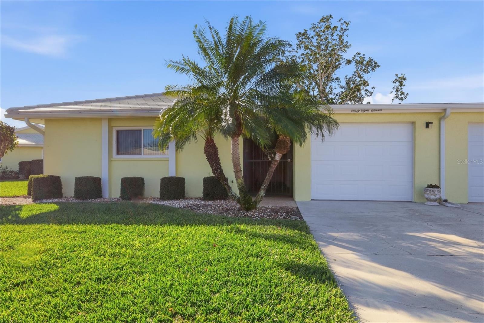 VILLAGE GREEN OF BRADENTON SEC 4 - Residential