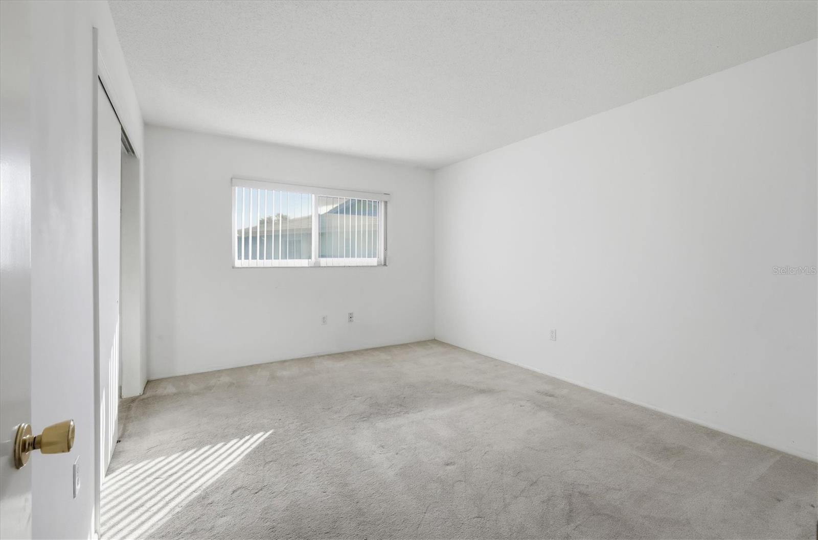 VILLAGE GREEN OF BRADENTON SEC 4 - Residential