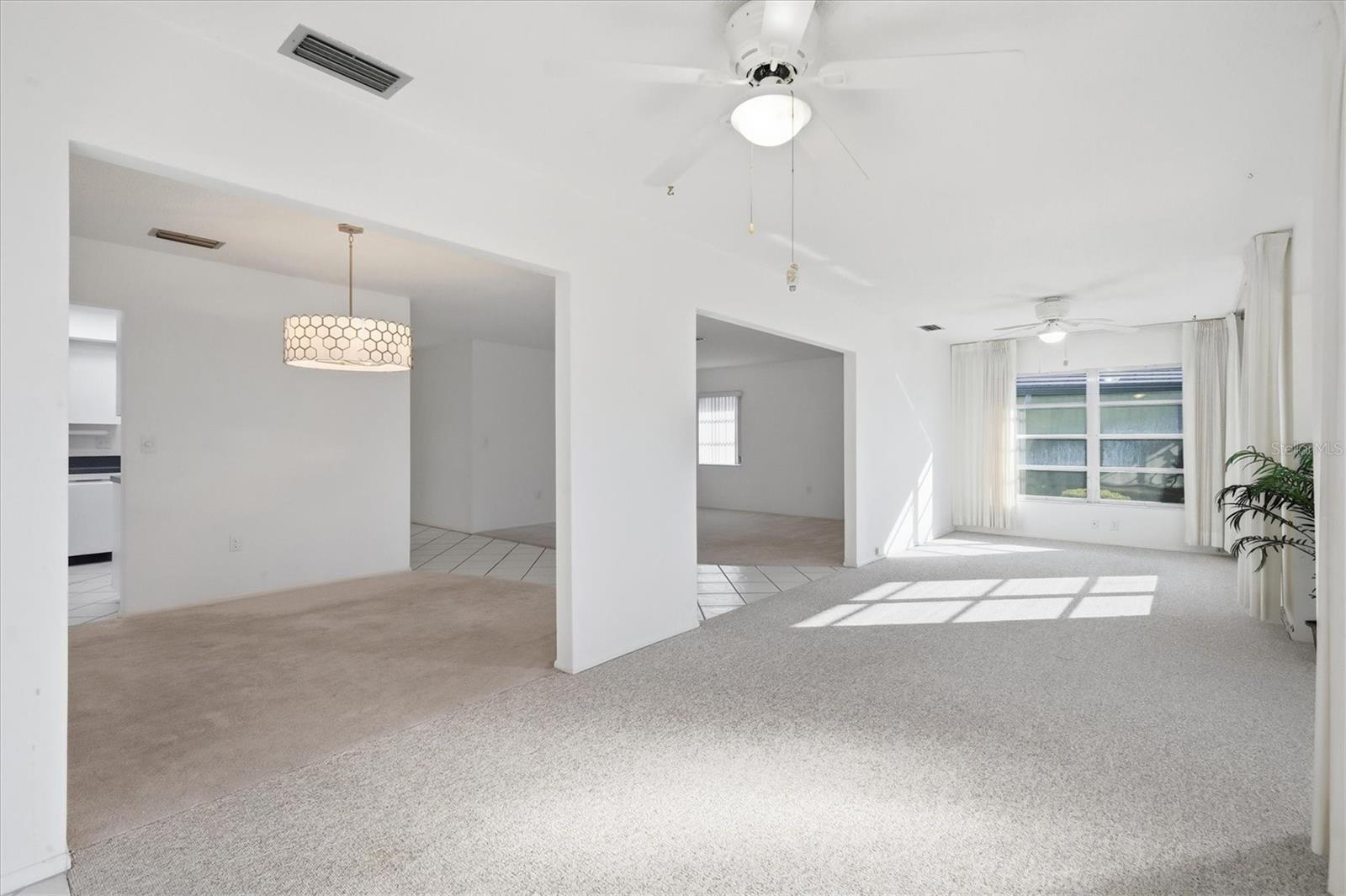 VILLAGE GREEN OF BRADENTON SEC 4 - Residential