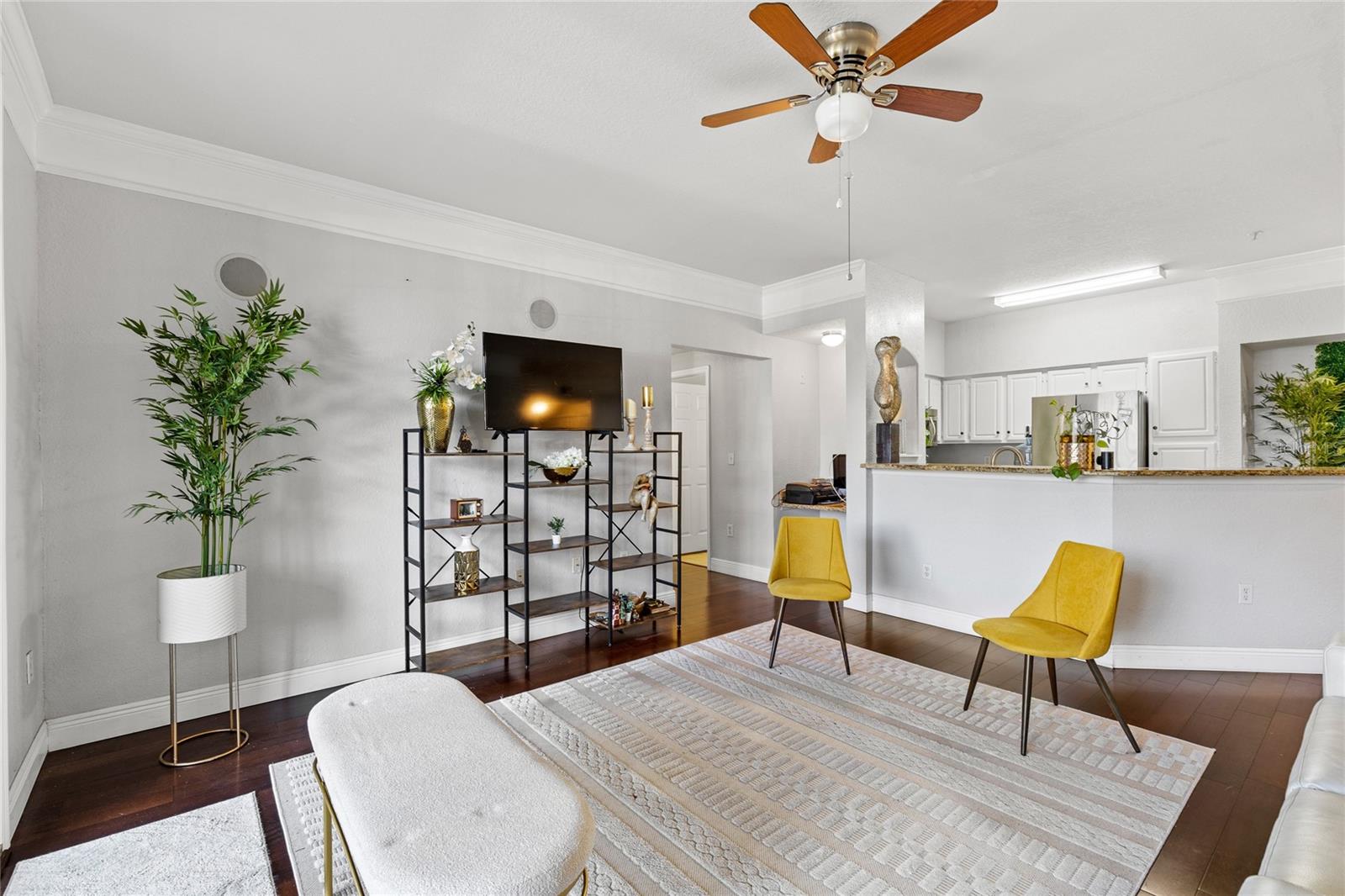 HAMPTONS/METROWEST - Residential