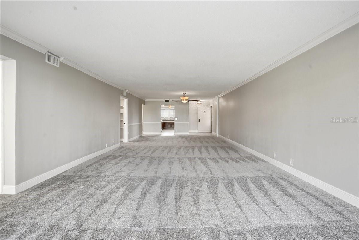 SHORE CREST BLDG - Residential