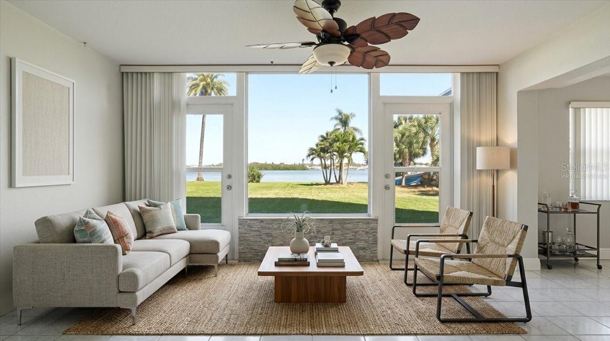 SHORE CREST BLDG - Residential