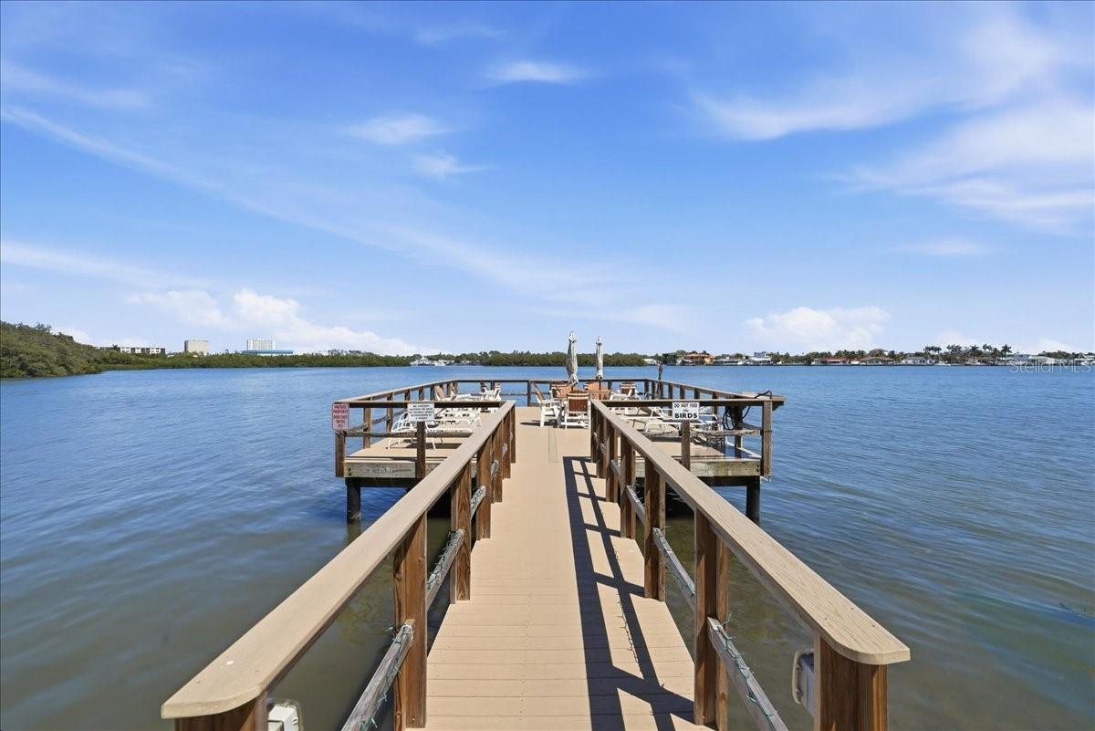 SHORE CREST BLDG - Residential