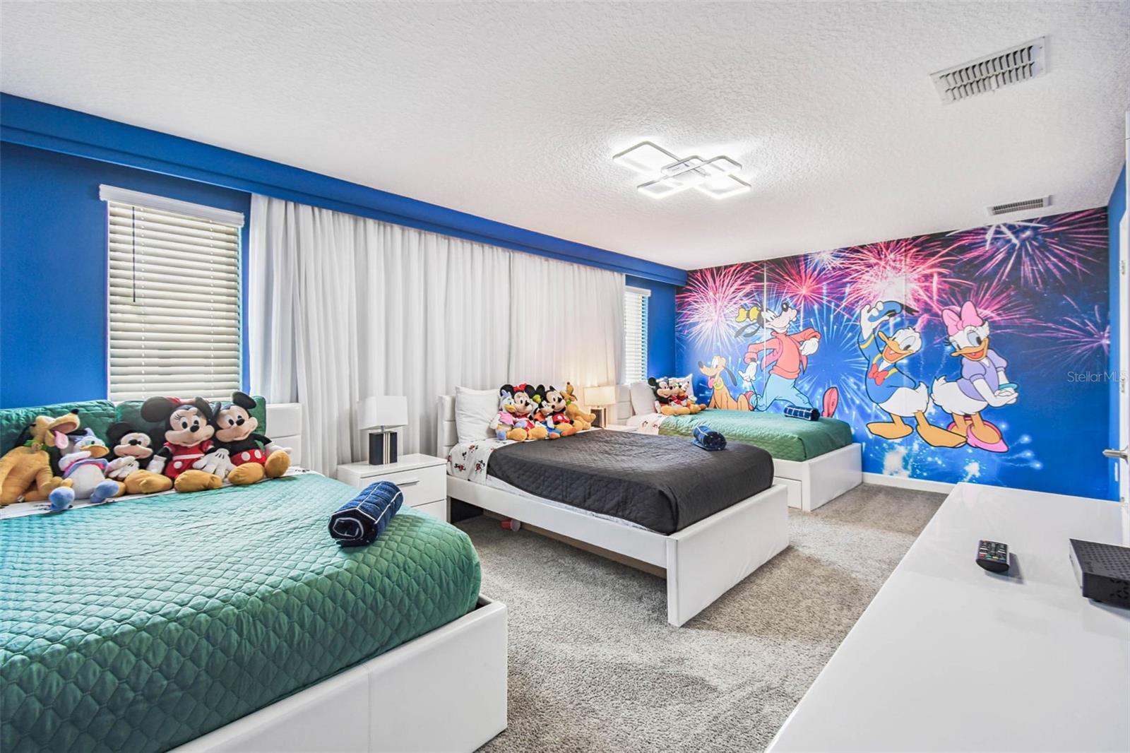 STONEYBROOK SOUTH NORTH PRCL PH - Residential Income