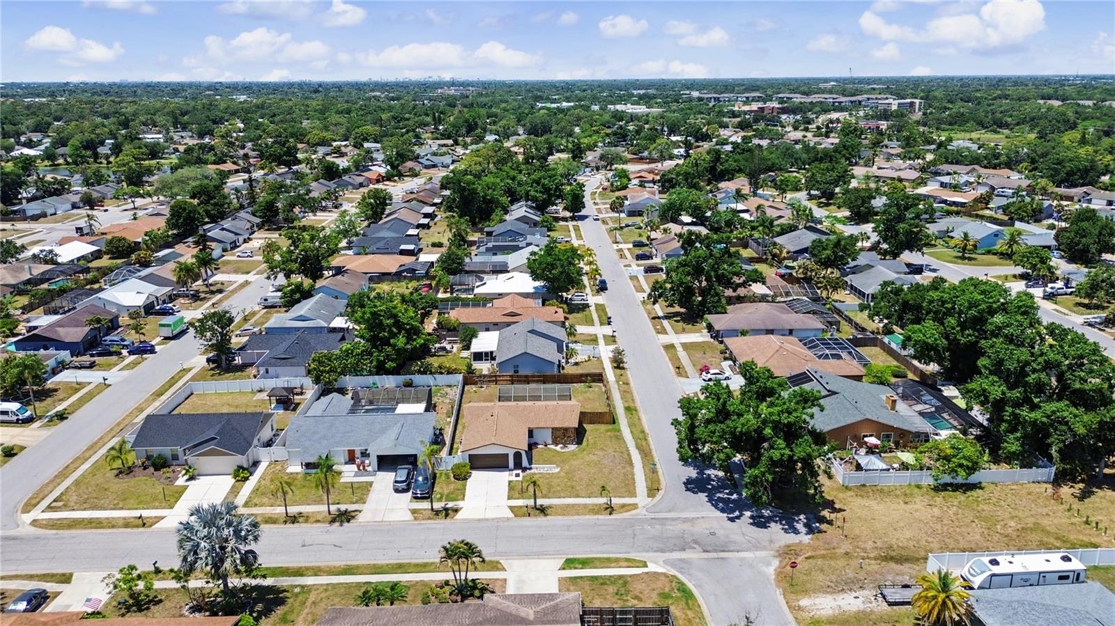 LAKE SARASOTA - Residential