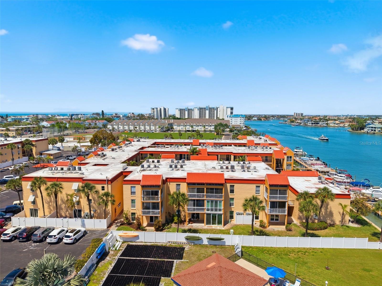 BOCA SHORES CONDO - Residential
