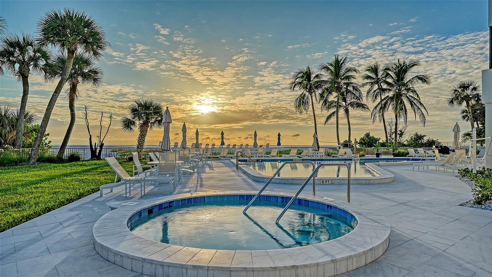 LIDO SURF & SAND - Residential