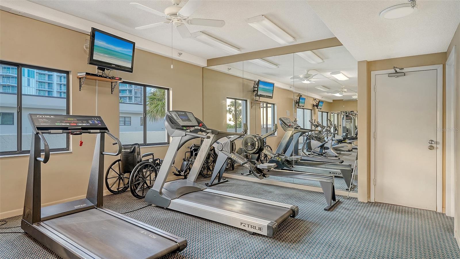 LIDO SURF & SAND - Residential