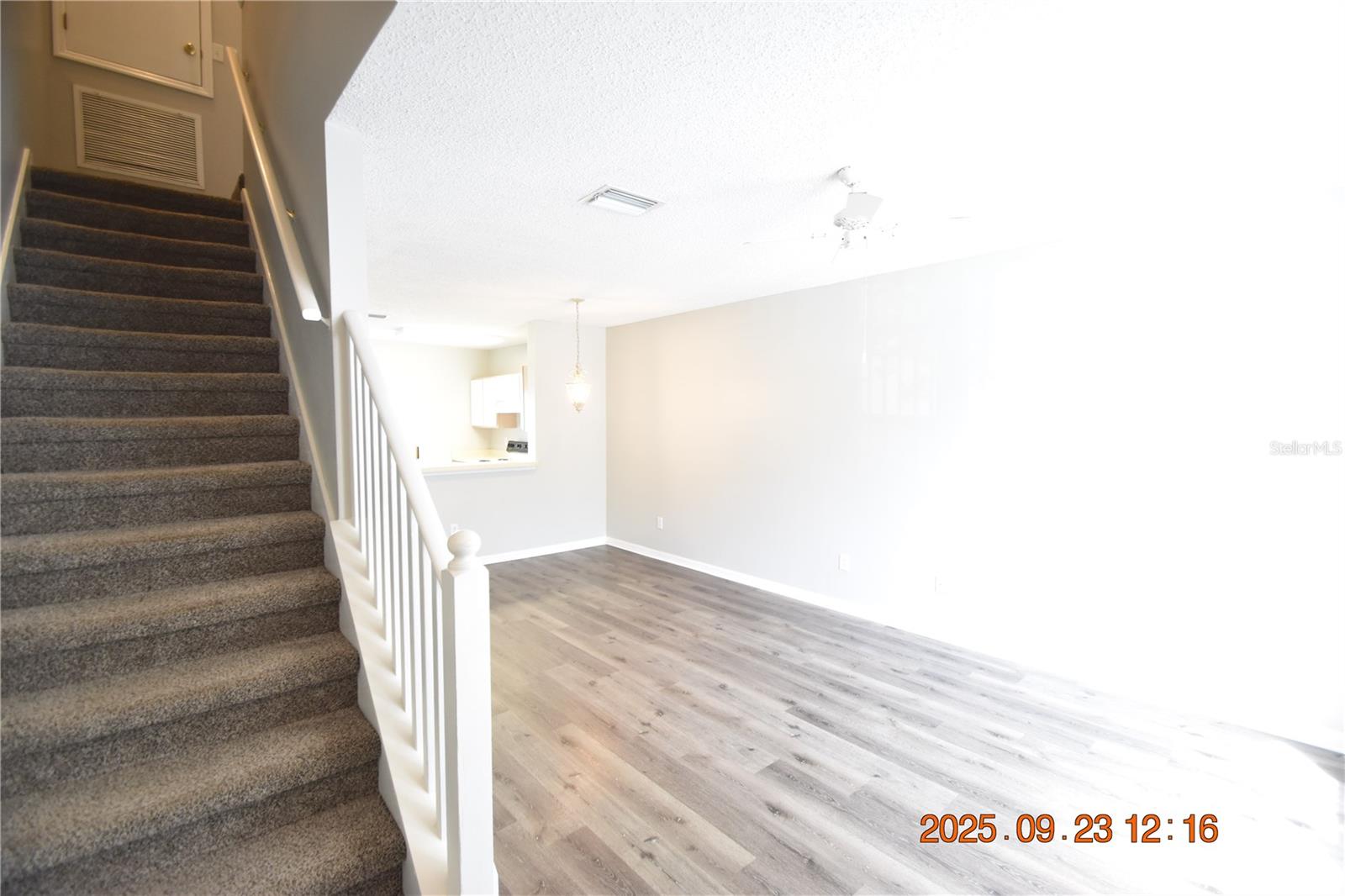 OSPREY RUN TWNHMS PH 1A - Residential Lease