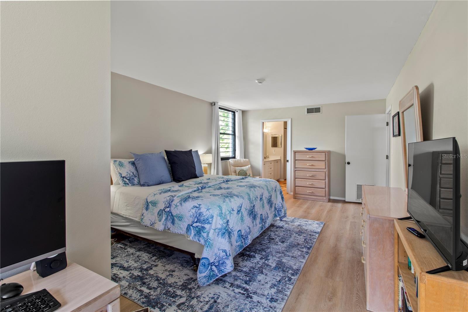 BAYPORT BCH & TEN PH A - Residential Lease