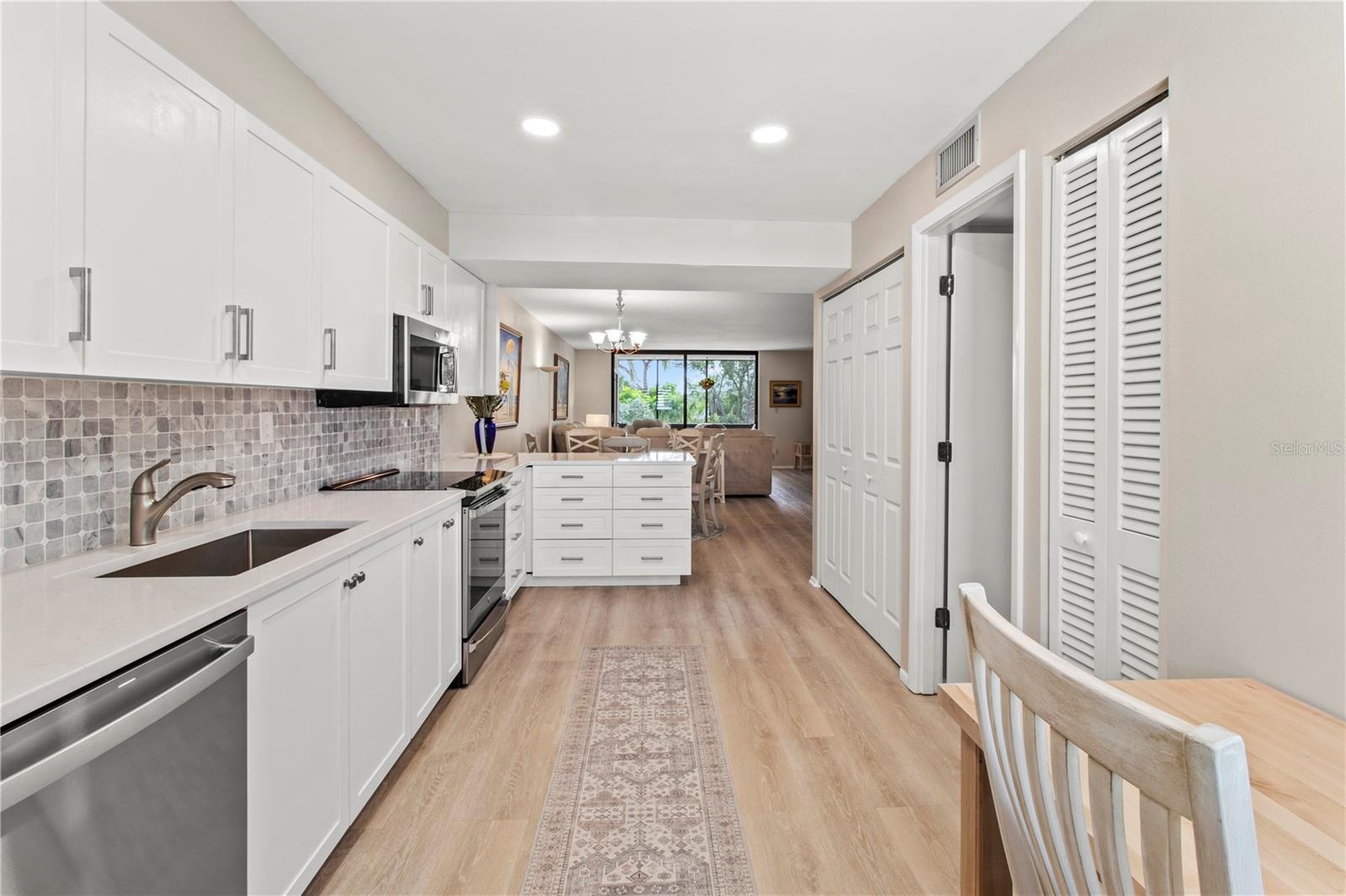 BAYPORT BCH & TEN PH A - Residential Lease