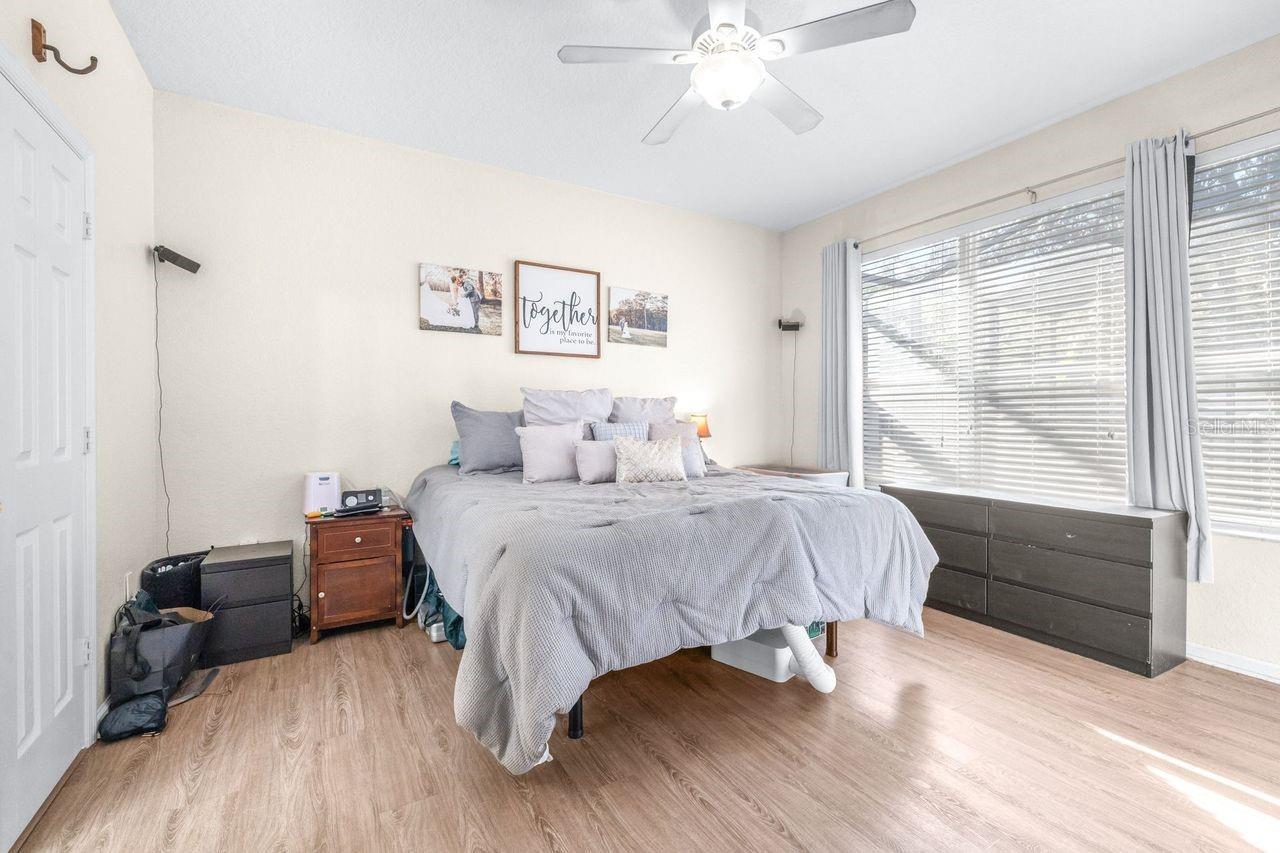 LAKES/WINDERMERE-PEACHTREE - Residential