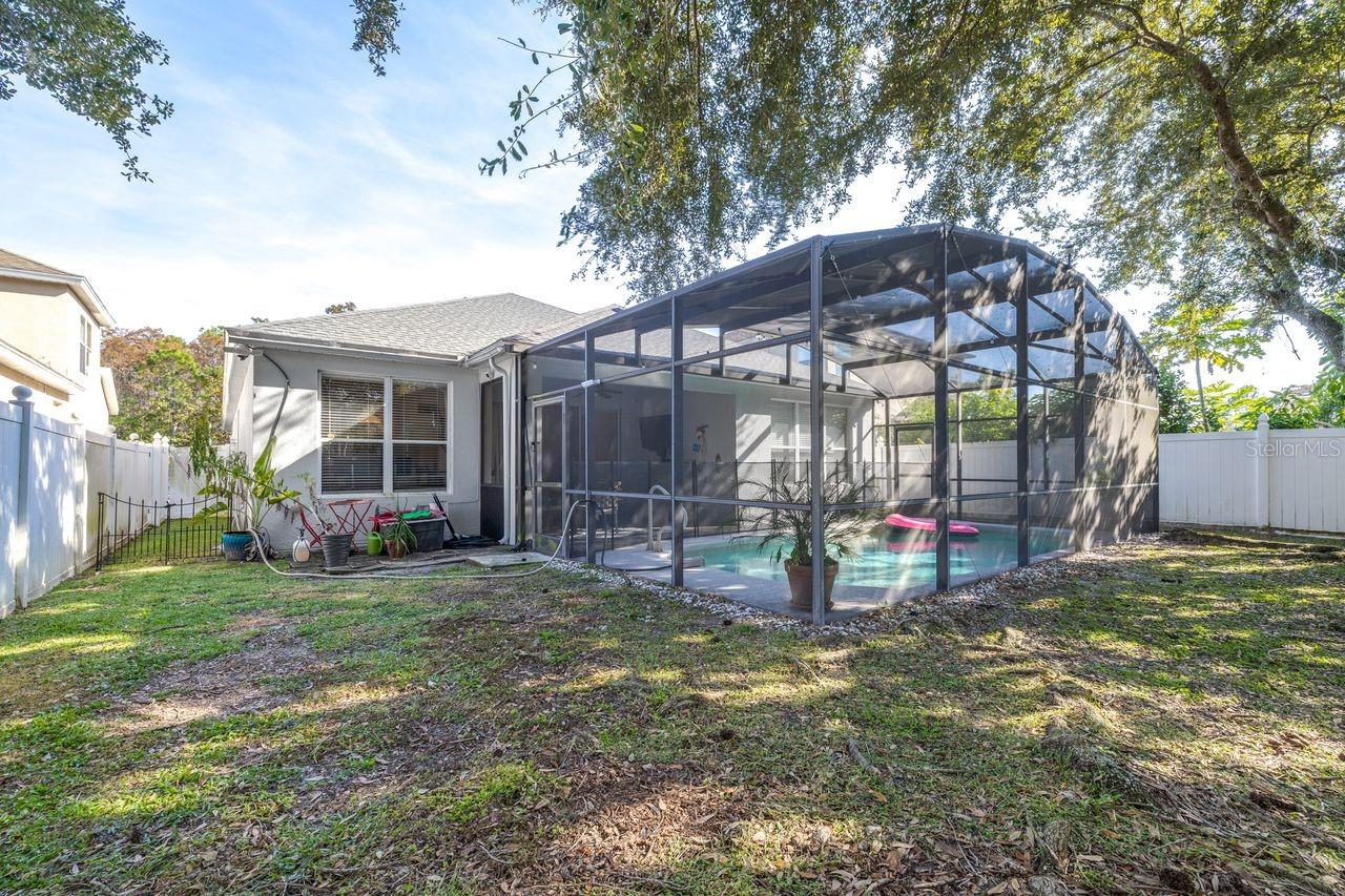 LAKES/WINDERMERE-PEACHTREE - Residential