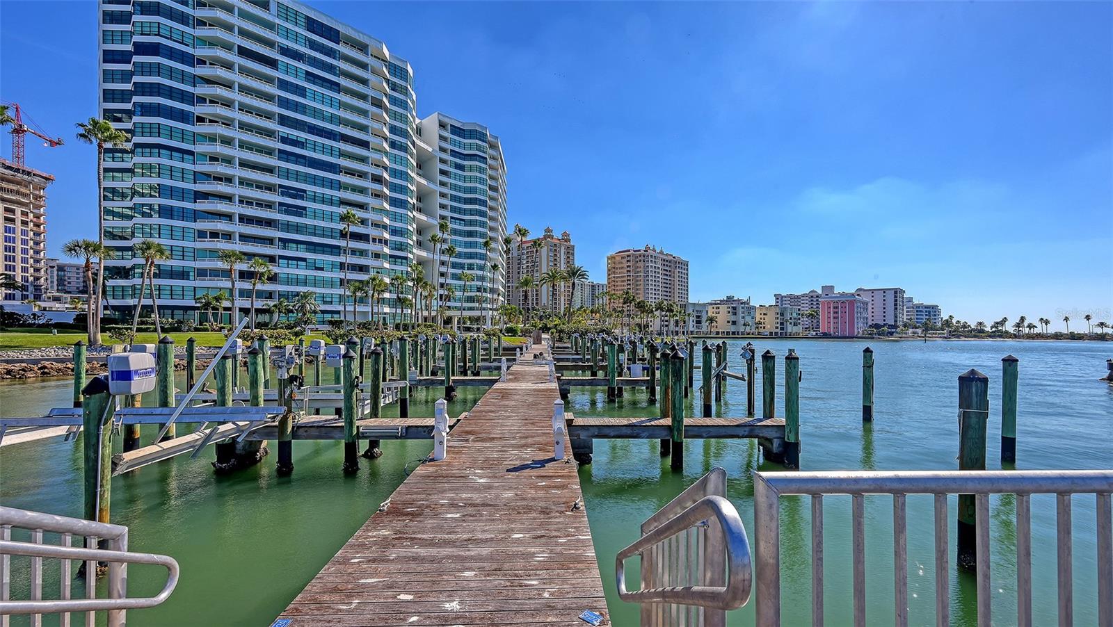 CONDO ON THE BAY TOWER I - Residential