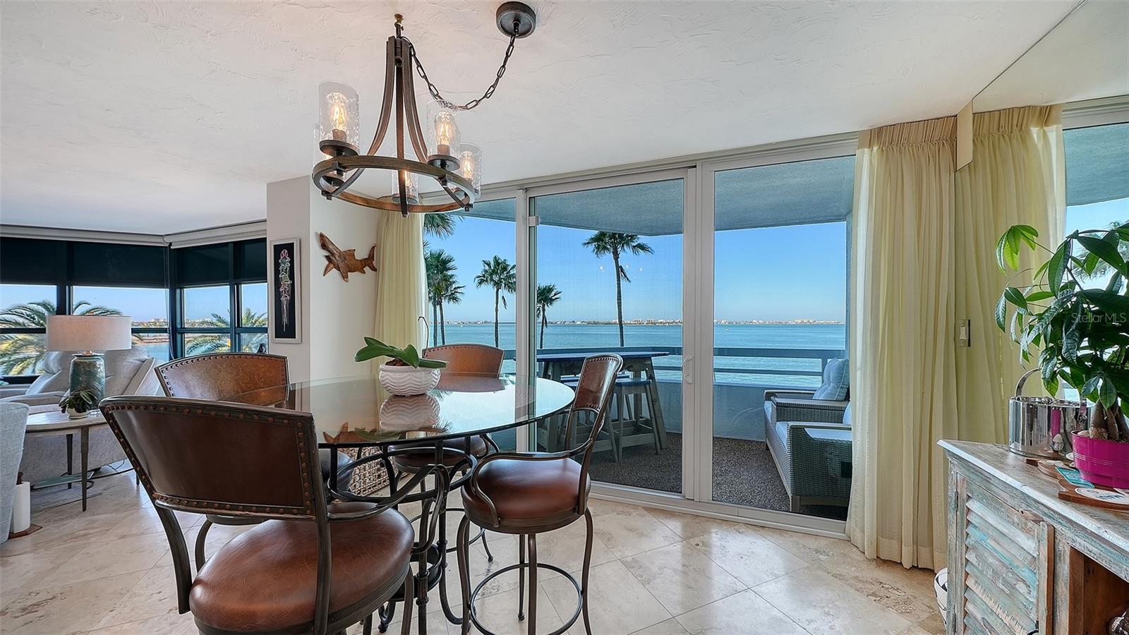 CONDO ON THE BAY TOWER I - Residential