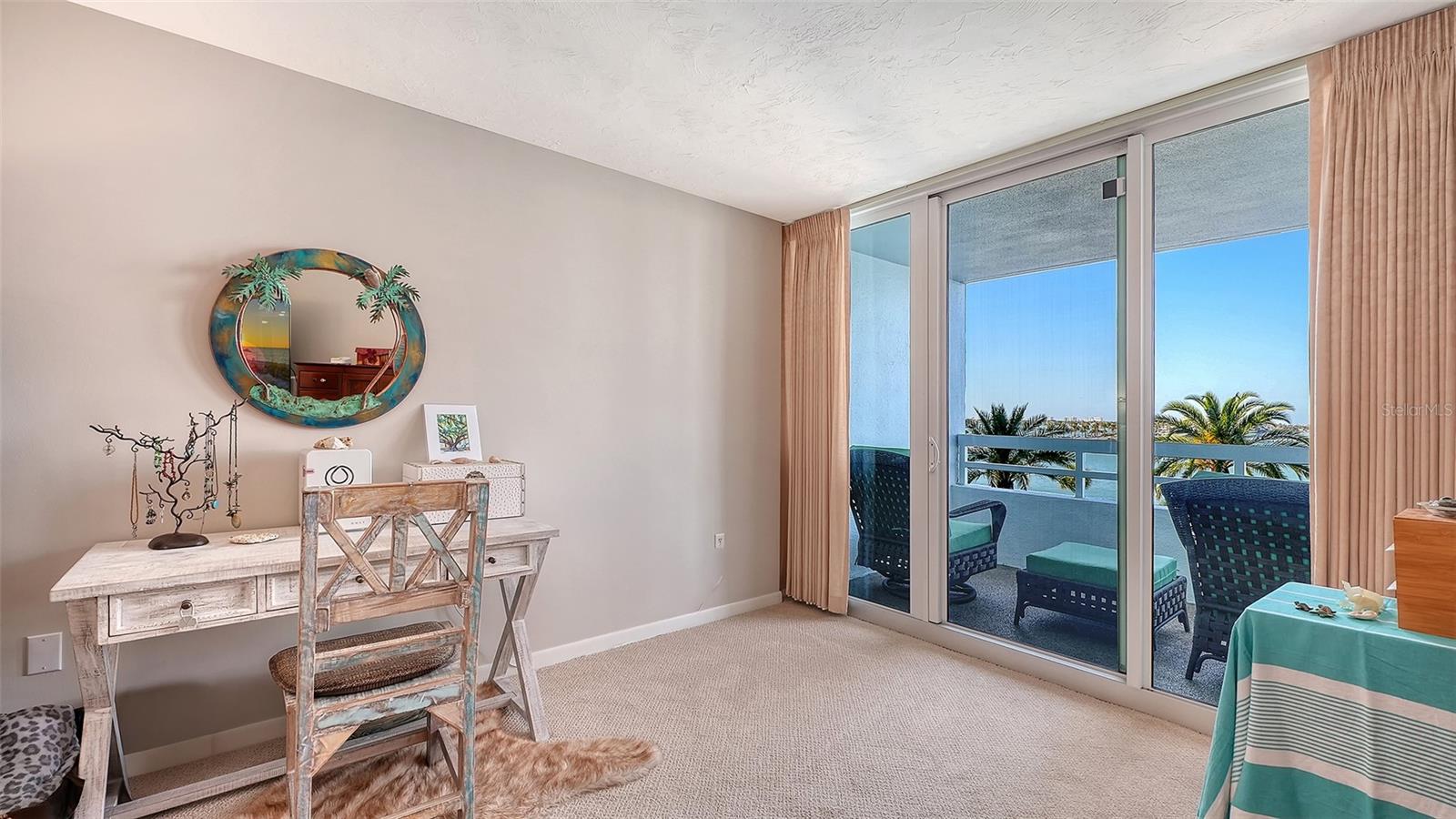 CONDO ON THE BAY TOWER I - Residential