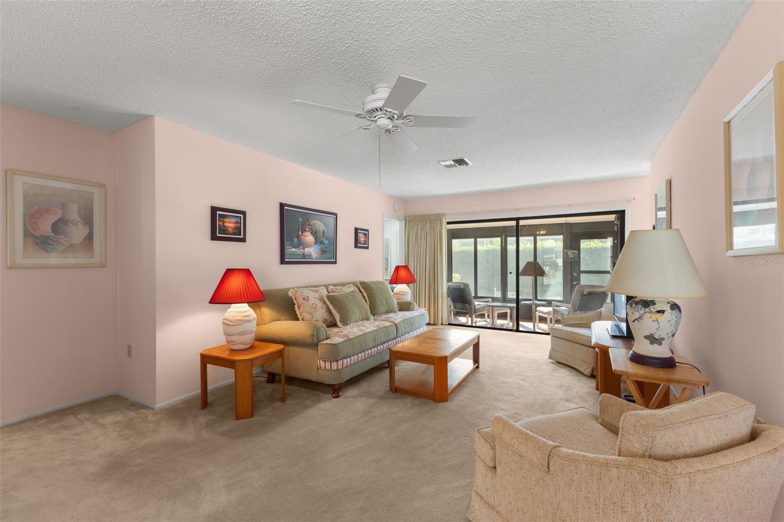 STAMFORD VILLAGE CONDO 01 - Residential