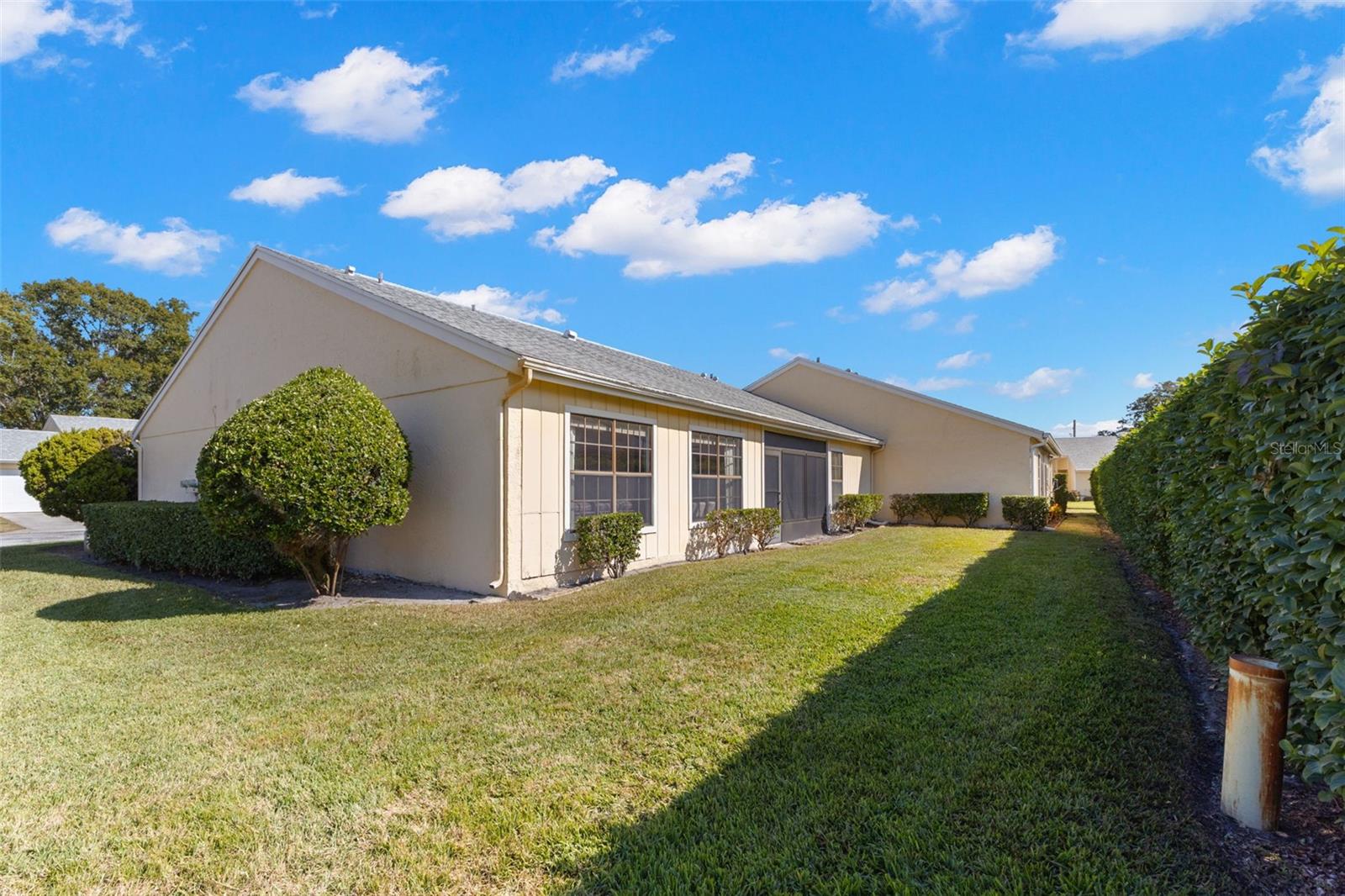 STAMFORD VILLAGE CONDO 01 - Residential