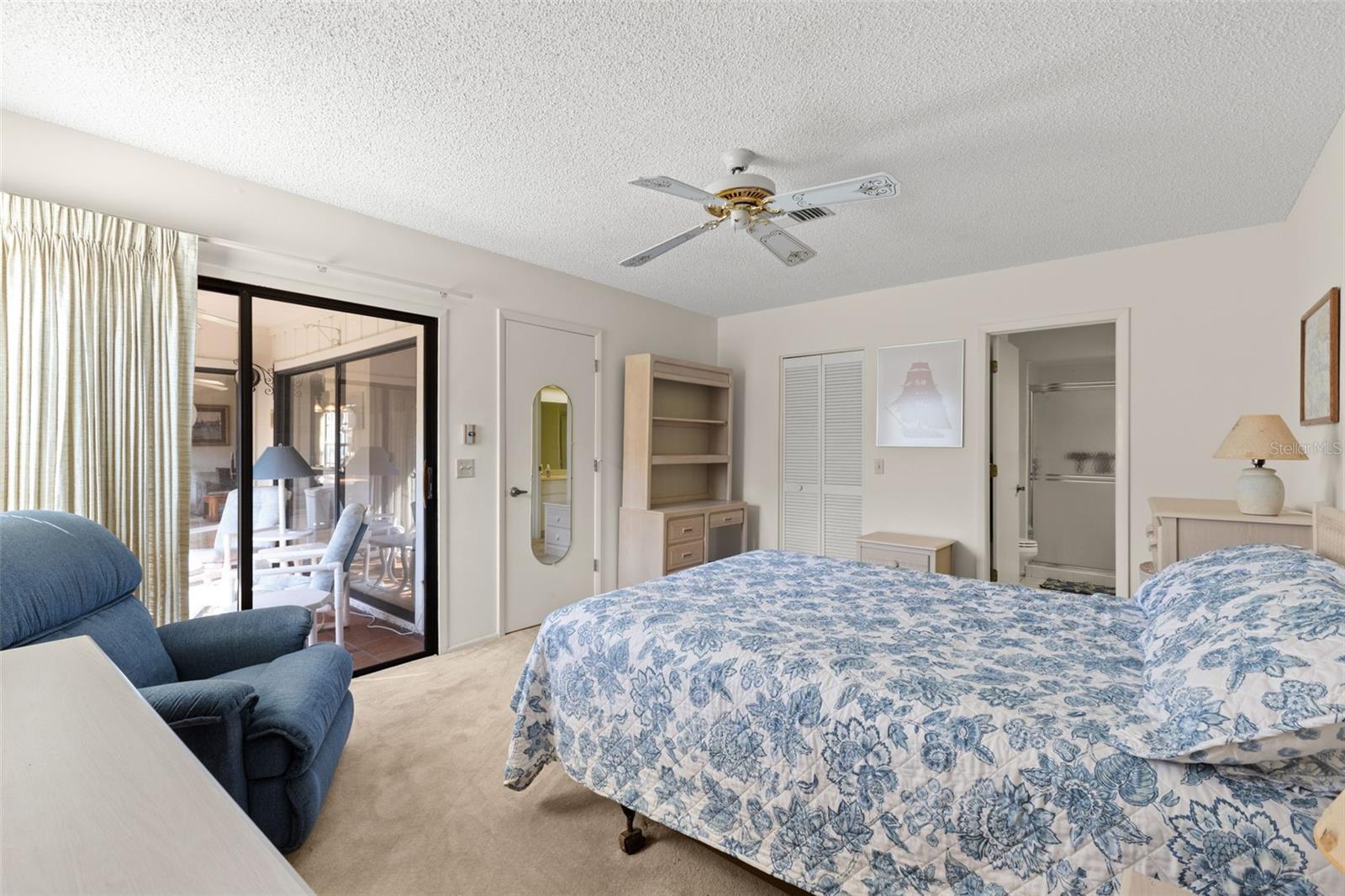 STAMFORD VILLAGE CONDO 01 - Residential