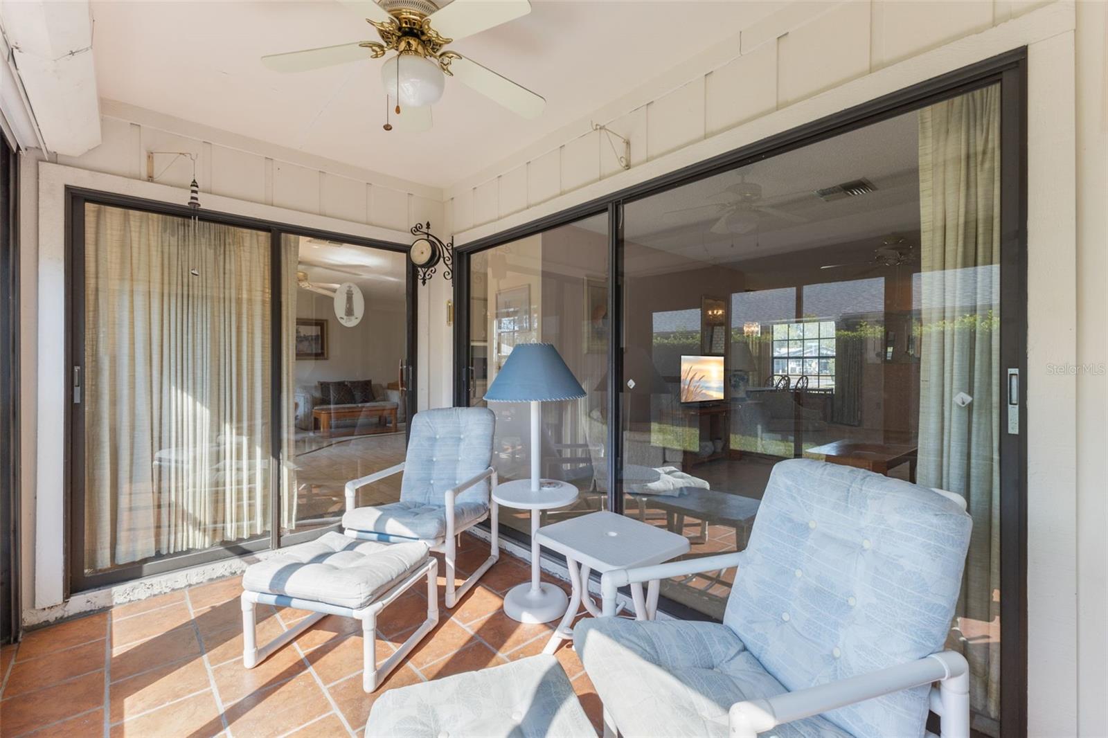 STAMFORD VILLAGE CONDO 01 - Residential