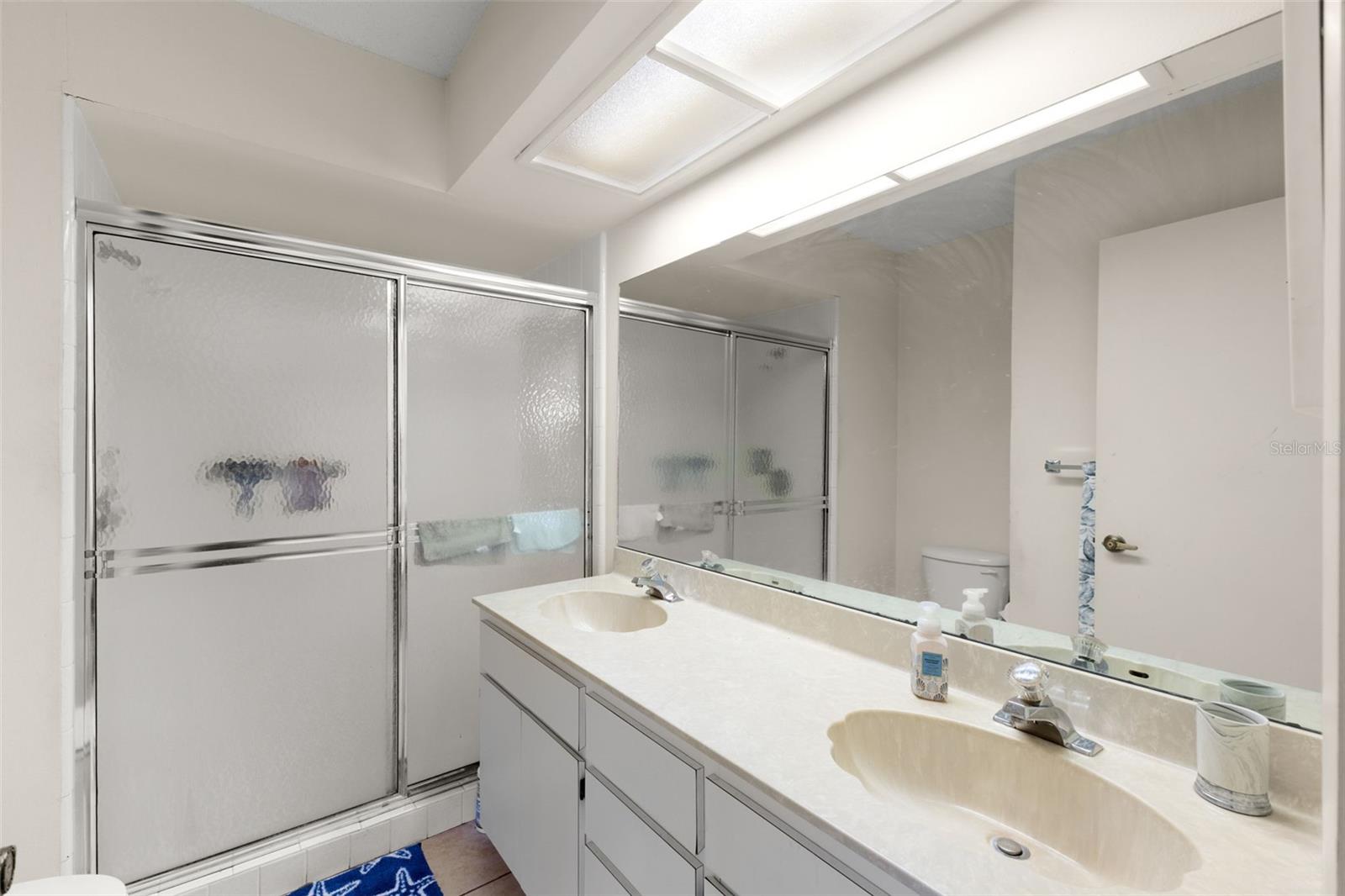 STAMFORD VILLAGE CONDO 01 - Residential