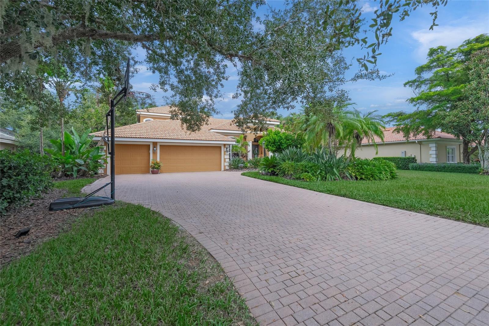 HAMMOCKS - Residential