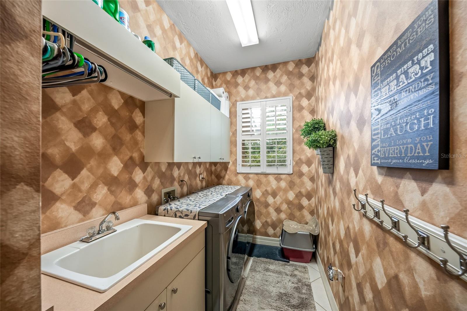 HAMMOCKS - Residential