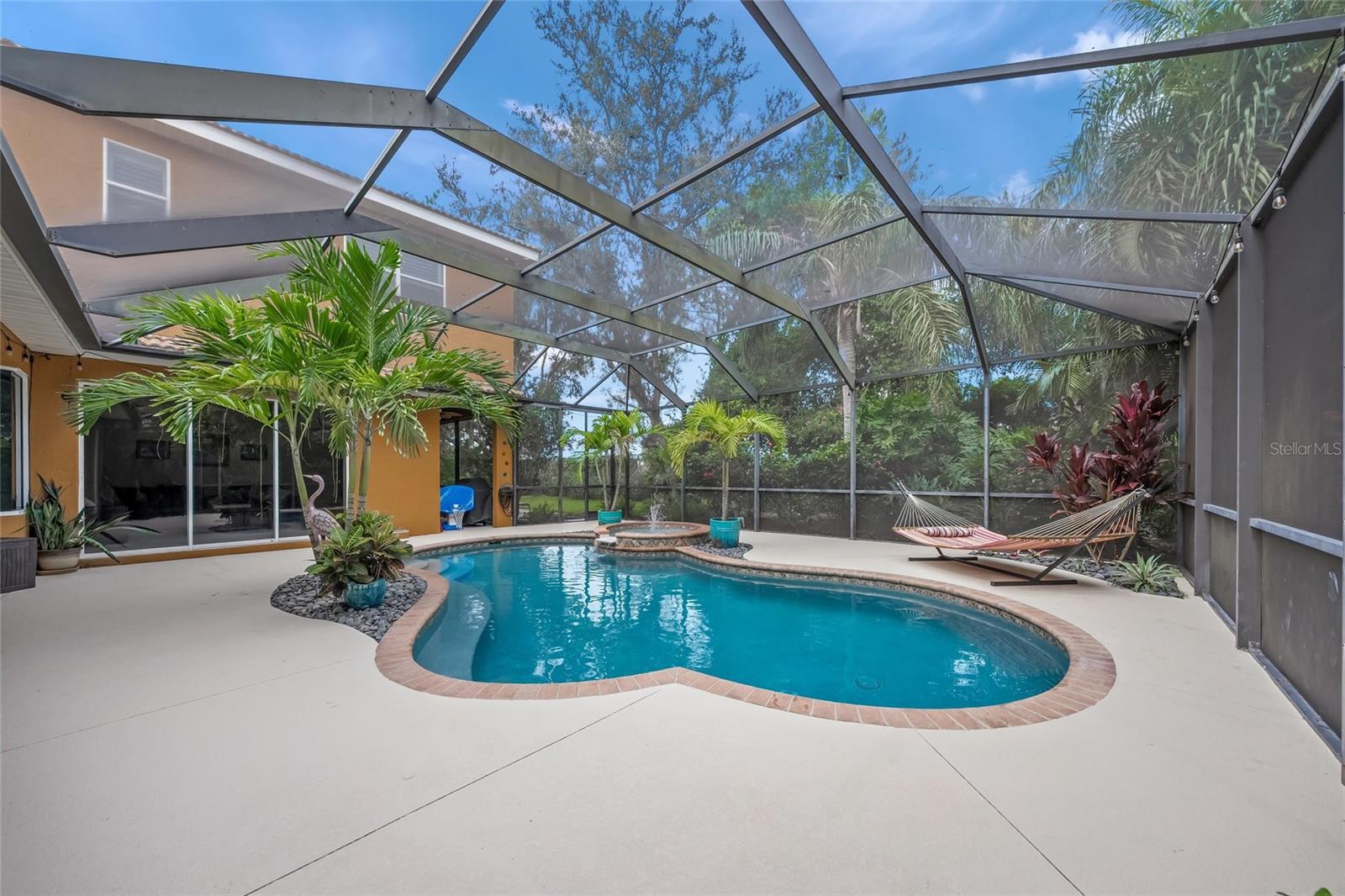 3711 EAGLE HAMMOCK DRIVE