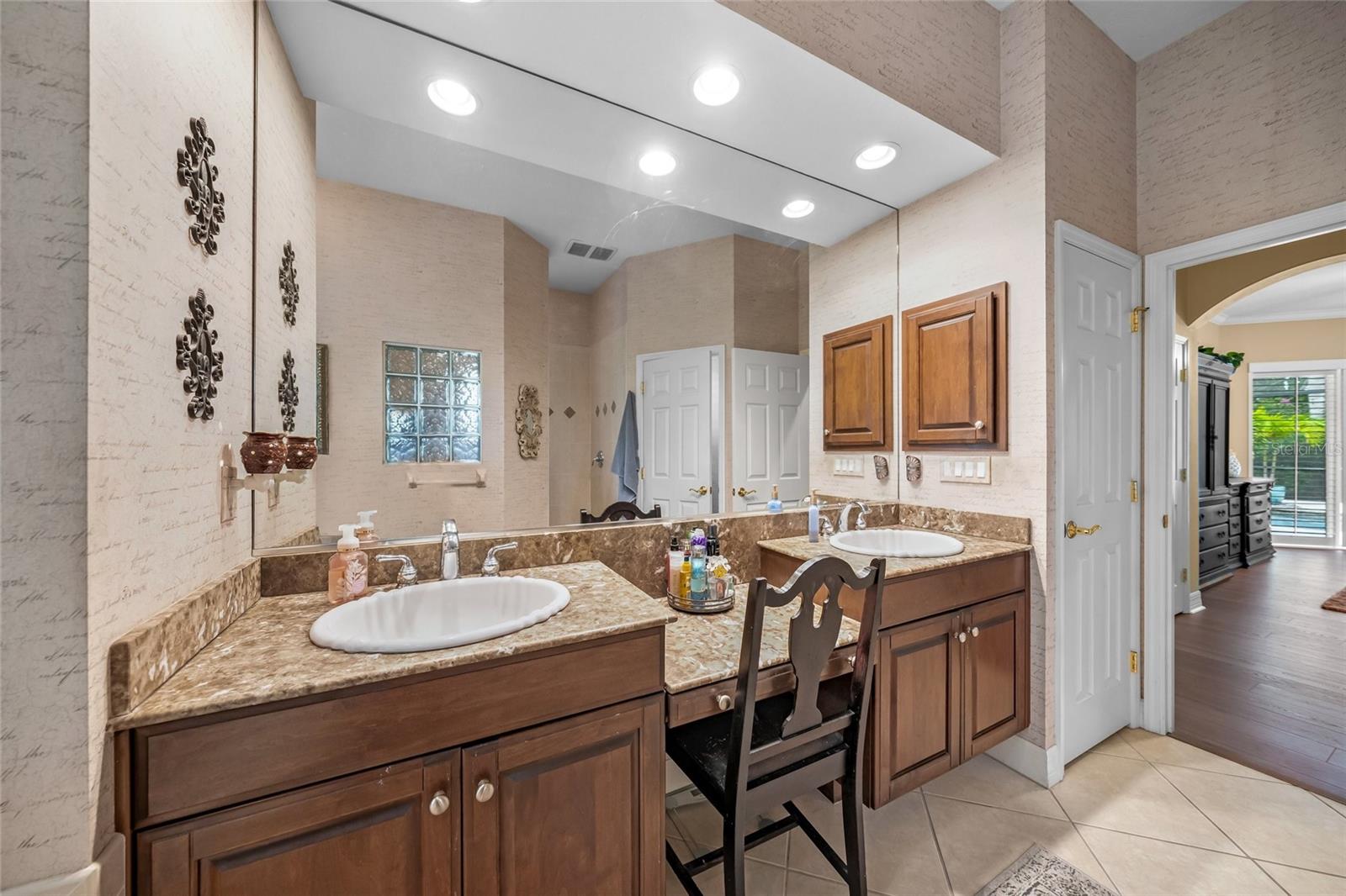 HAMMOCKS - Residential