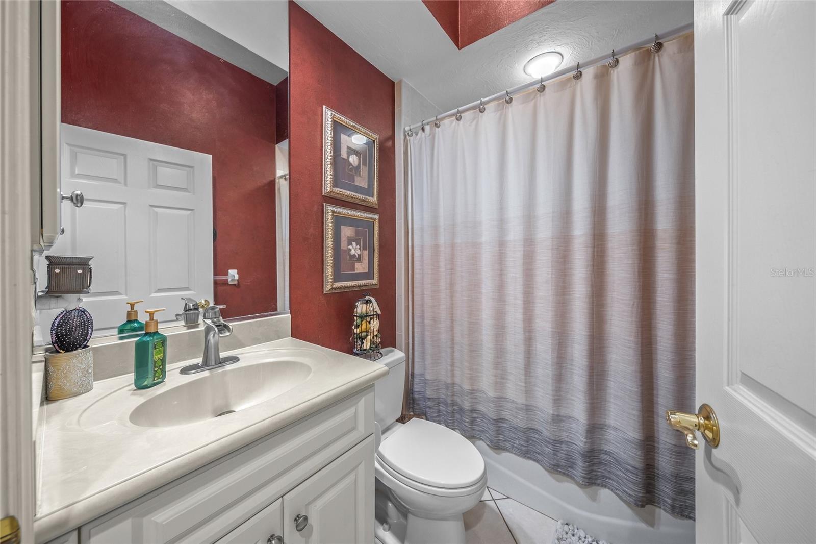 HAMMOCKS - Residential