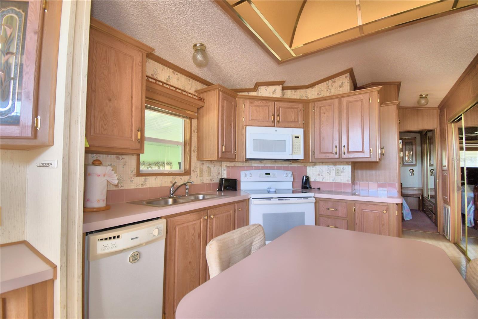 WEST VIEW RIDGE RESORTS INC - Residential