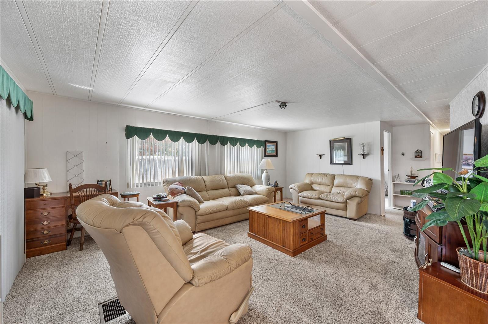 CITRUS WOODS ESTATES - Residential
