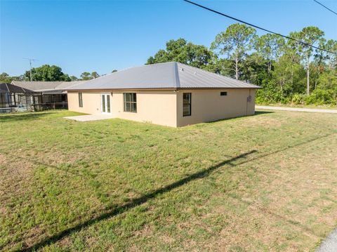 A home in SEBRING