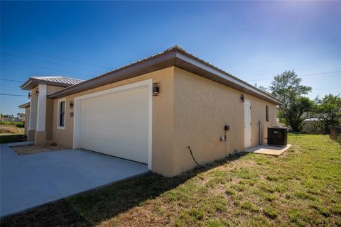 A home in SEBRING