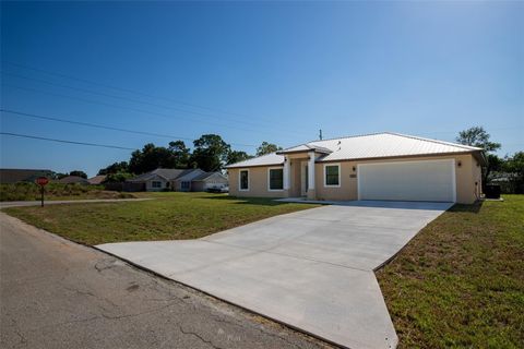 A home in SEBRING