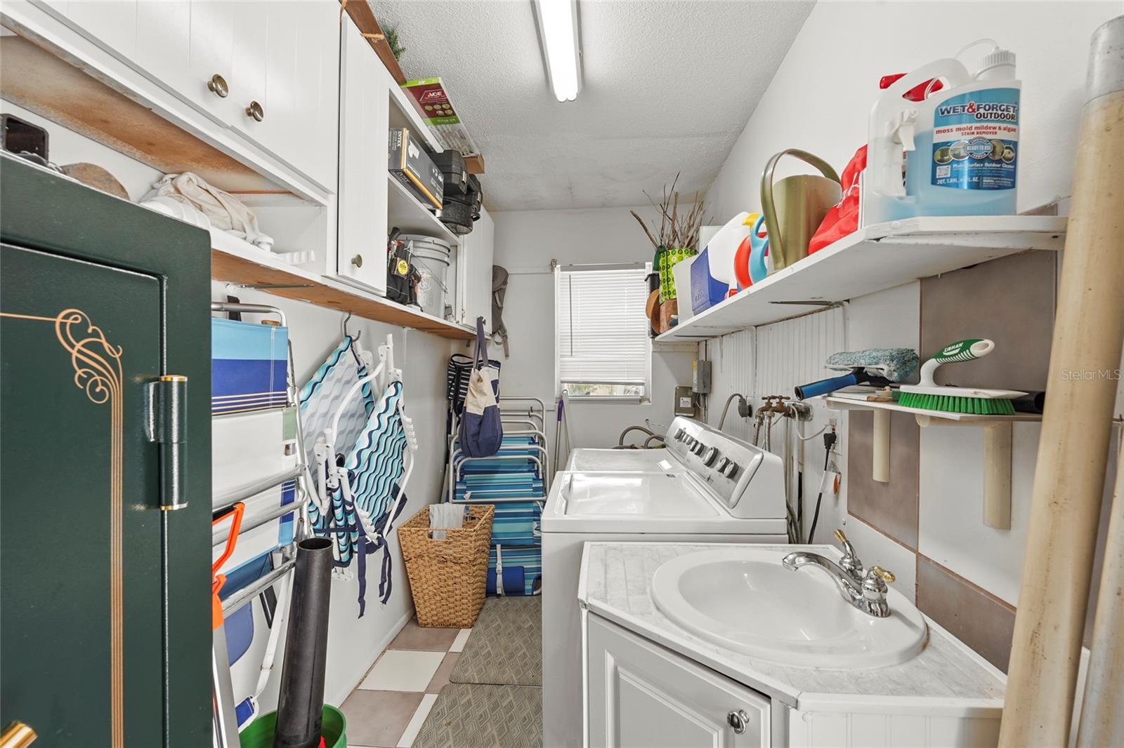 STRATHMORE RIVERSIDE II - Residential