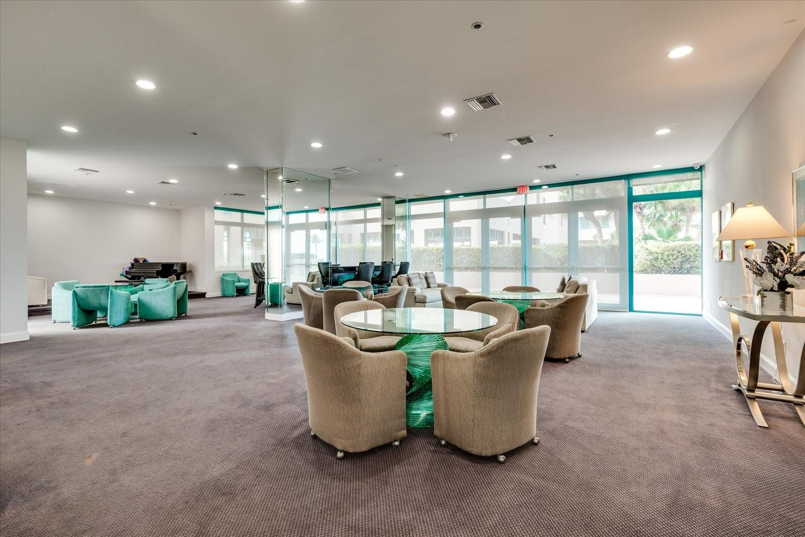 ULTIMAR ONE CONDO - Residential