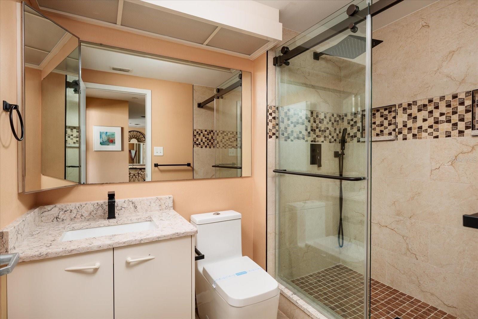 ULTIMAR ONE CONDO - Residential