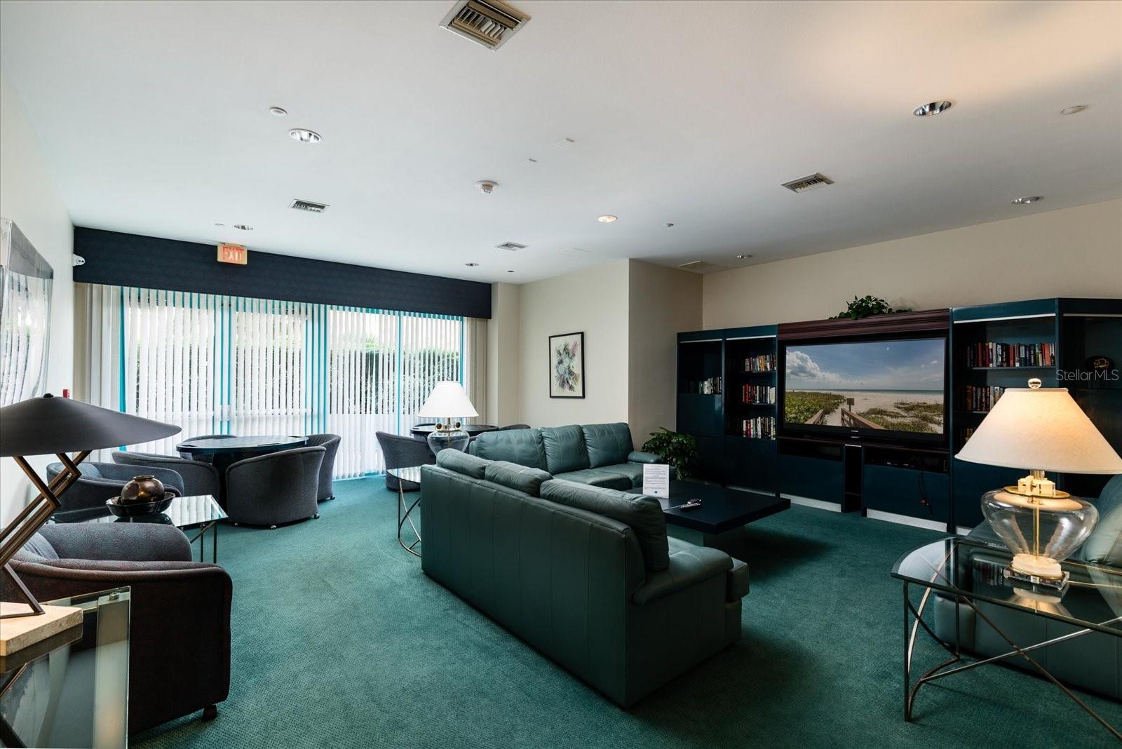 ULTIMAR ONE CONDO - Residential