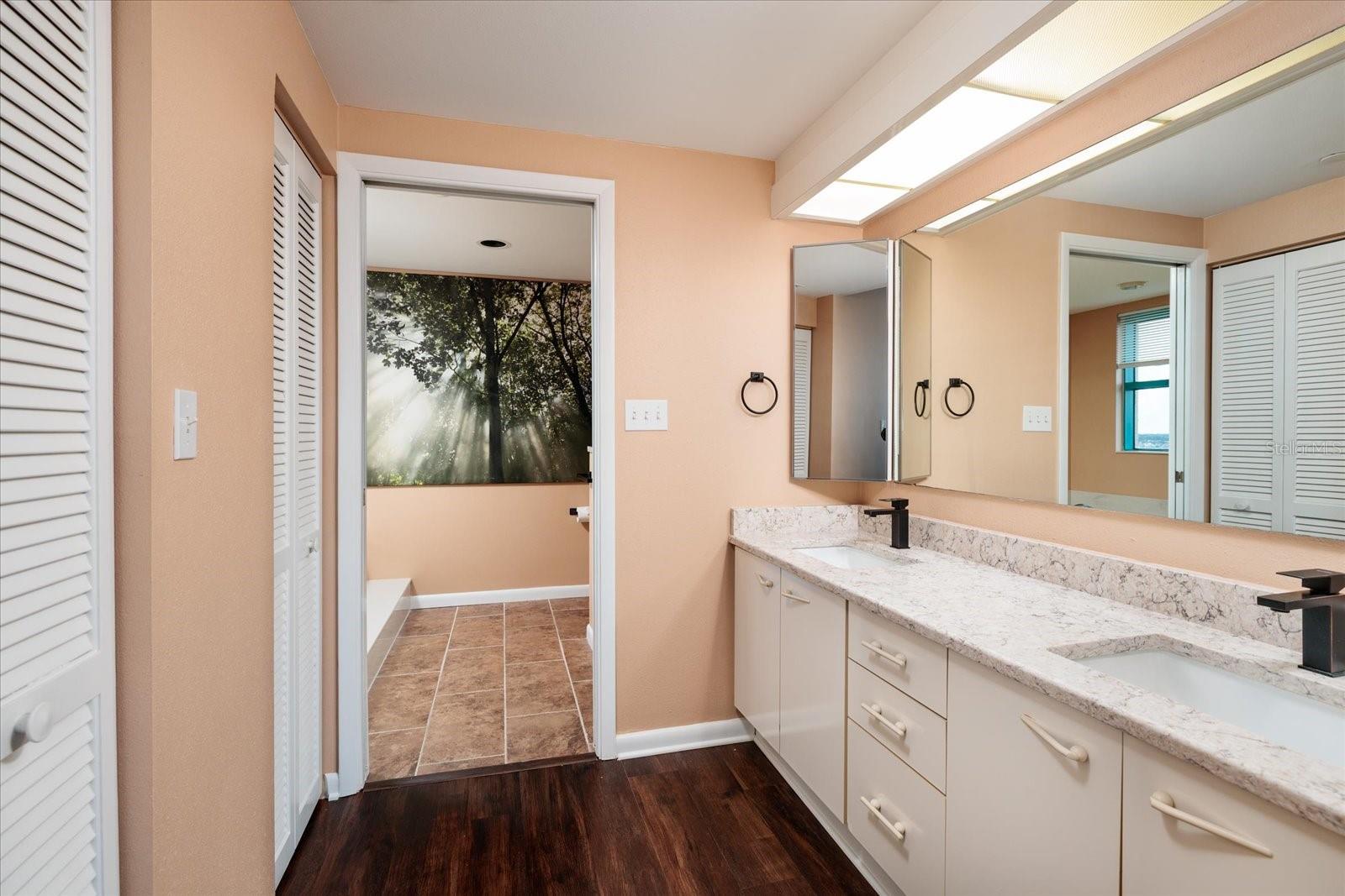 ULTIMAR ONE CONDO - Residential