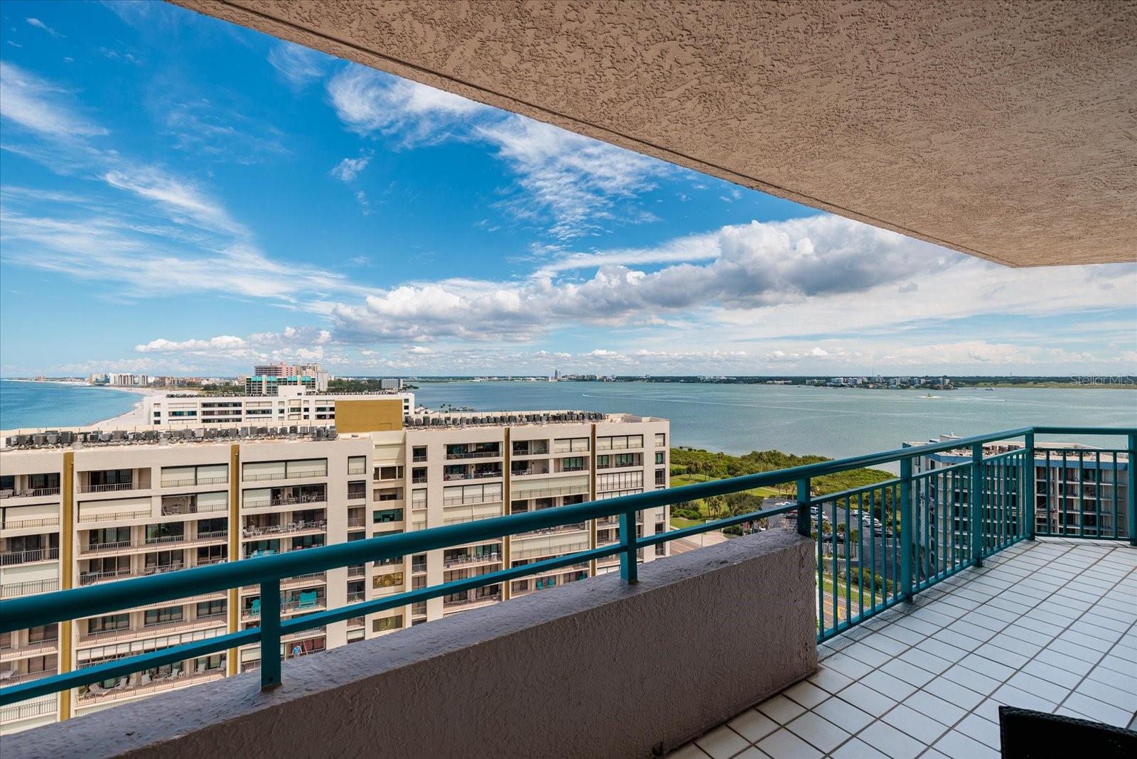 ULTIMAR ONE CONDO - Residential