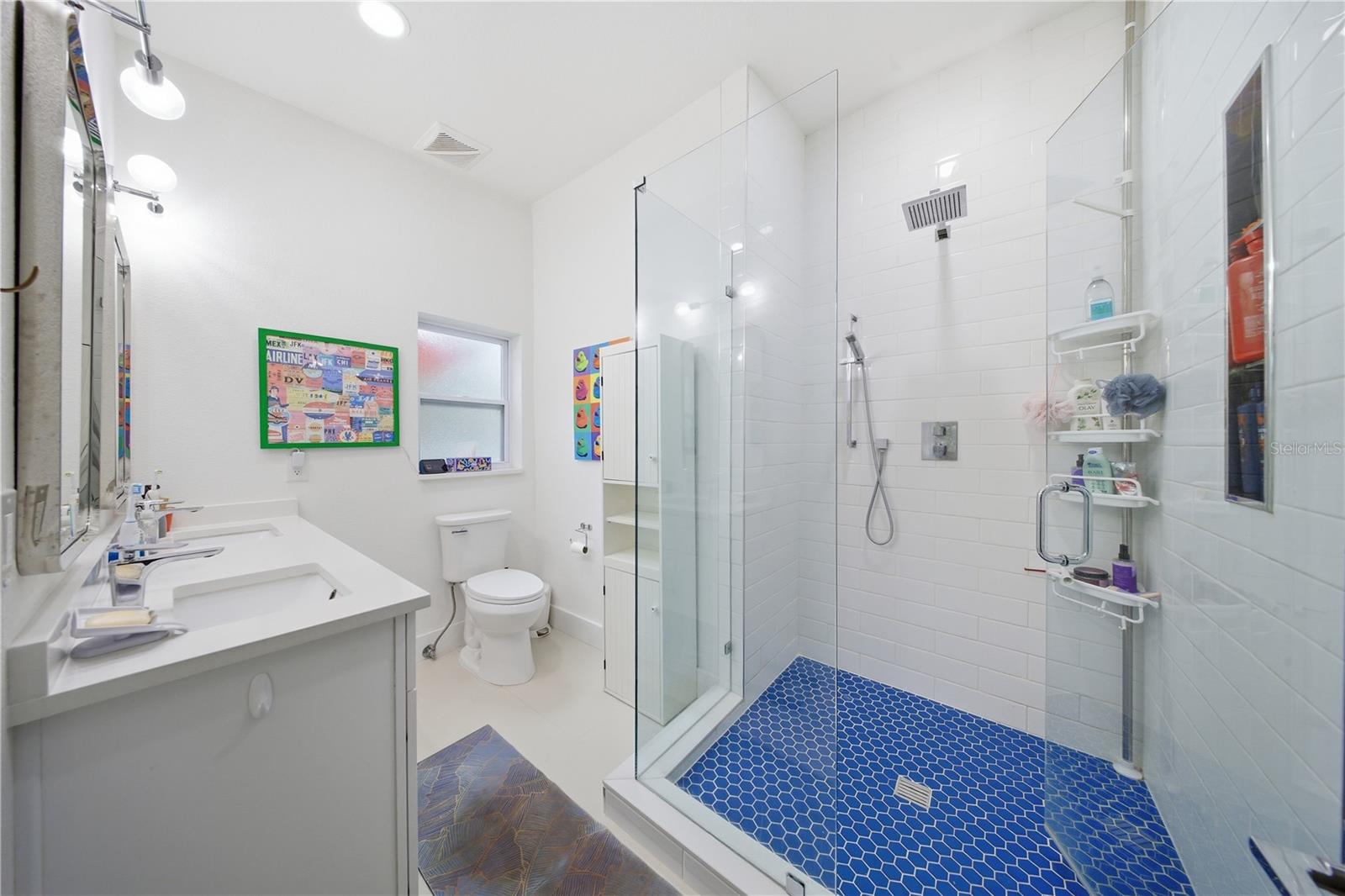 DOVER SHORES THIRD ADD - Residential