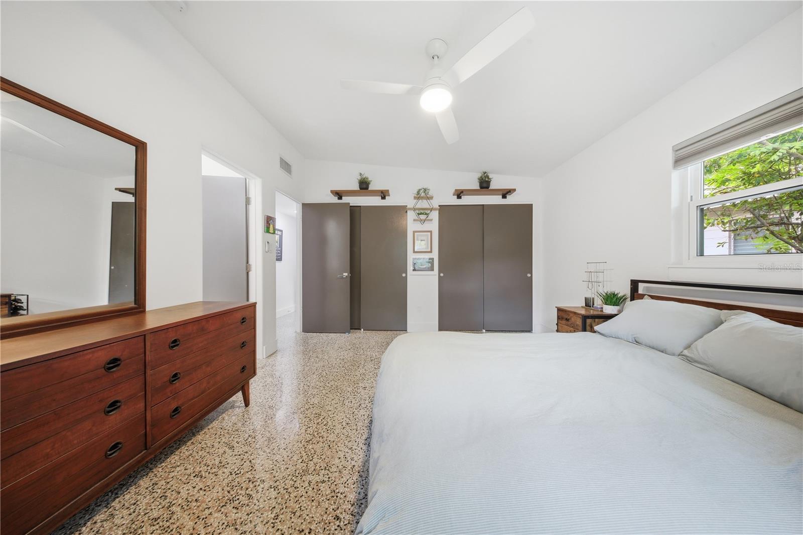 DOVER SHORES THIRD ADD - Residential