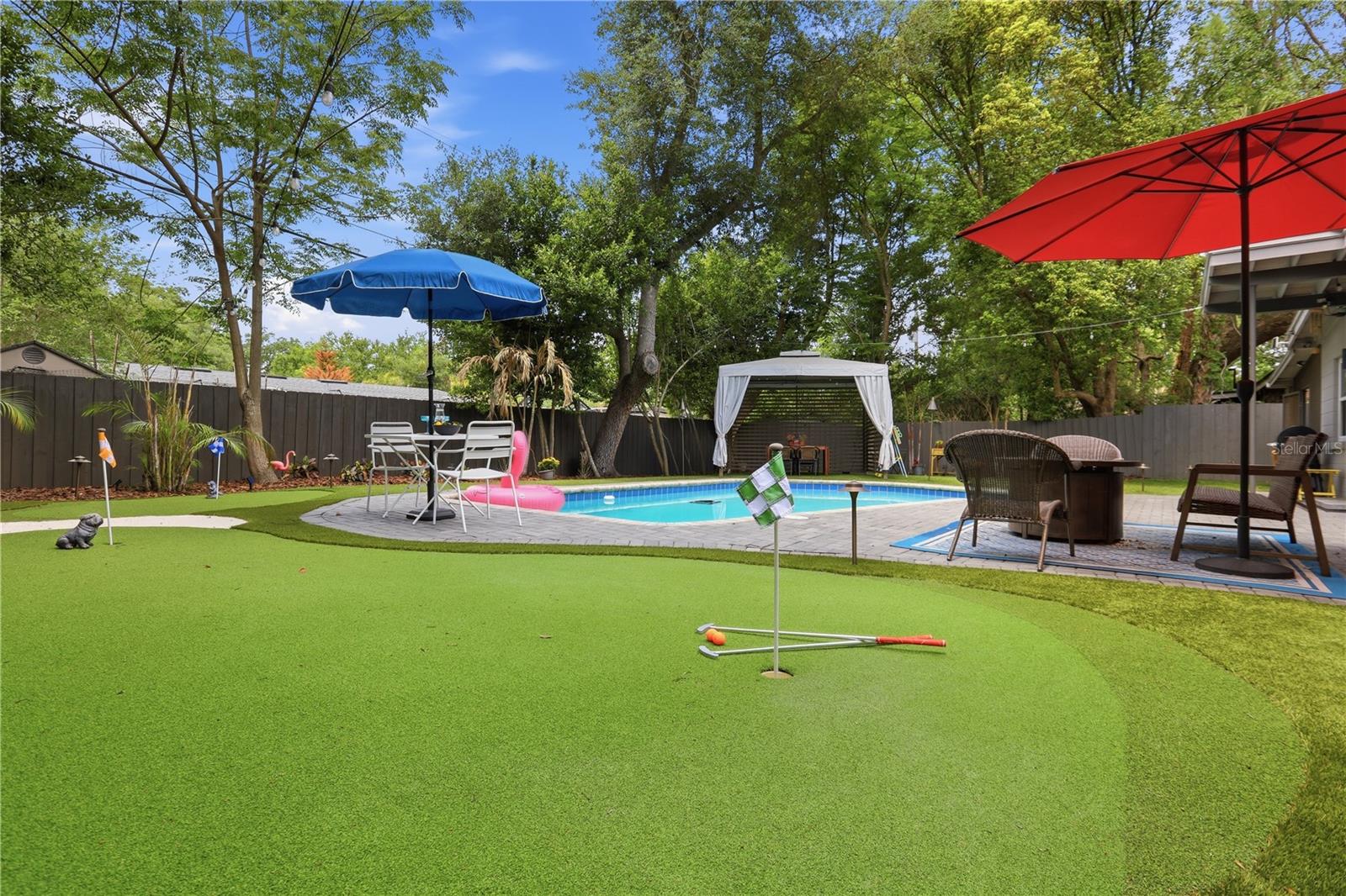 DOVER SHORES THIRD ADD - Residential