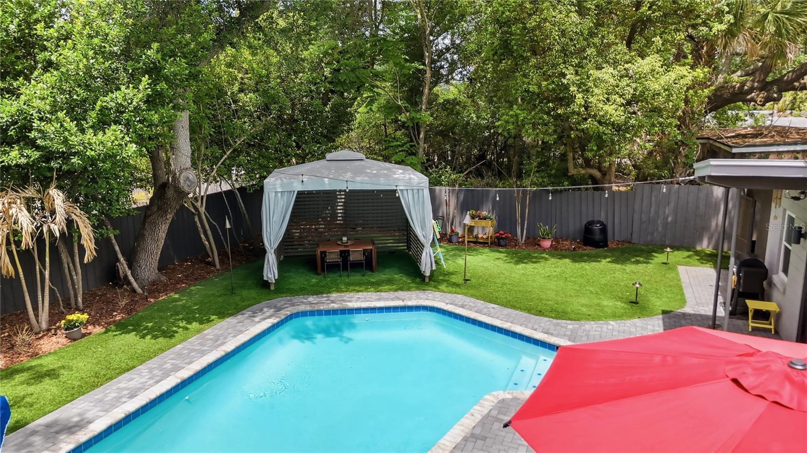 DOVER SHORES THIRD ADD - Residential