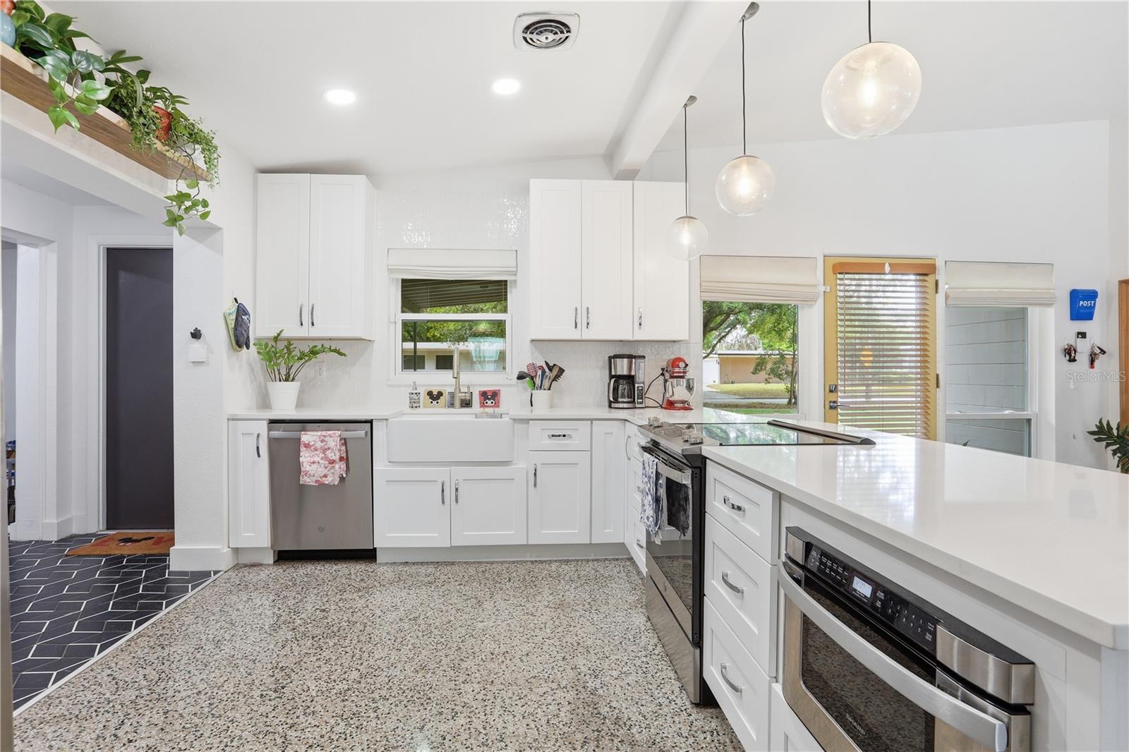 DOVER SHORES THIRD ADD - Residential