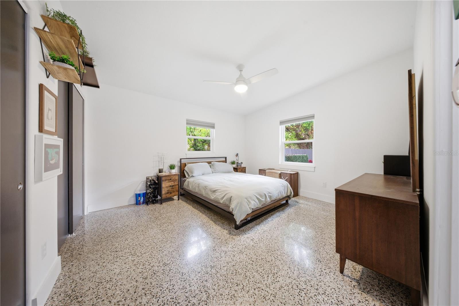 DOVER SHORES THIRD ADD - Residential