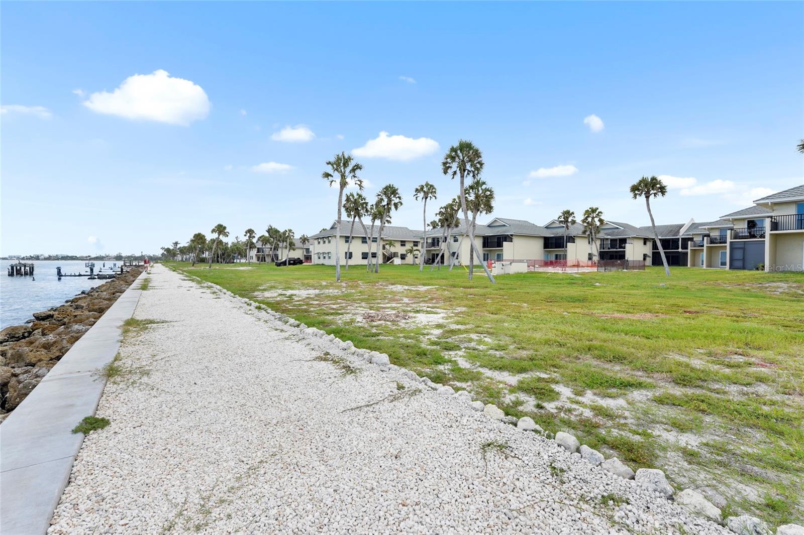 SEA VILLAGE - Residential
