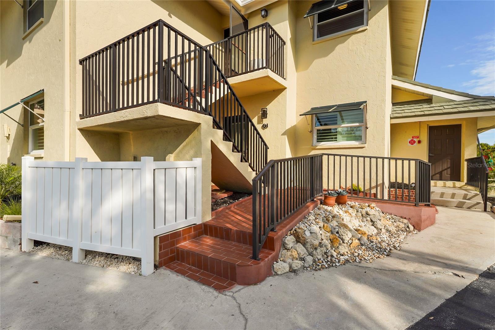 SEA VILLAGE - Residential